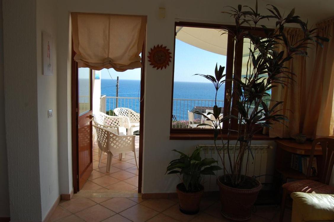 B&B Il Faro Cittadella del Capo Exterior foto
